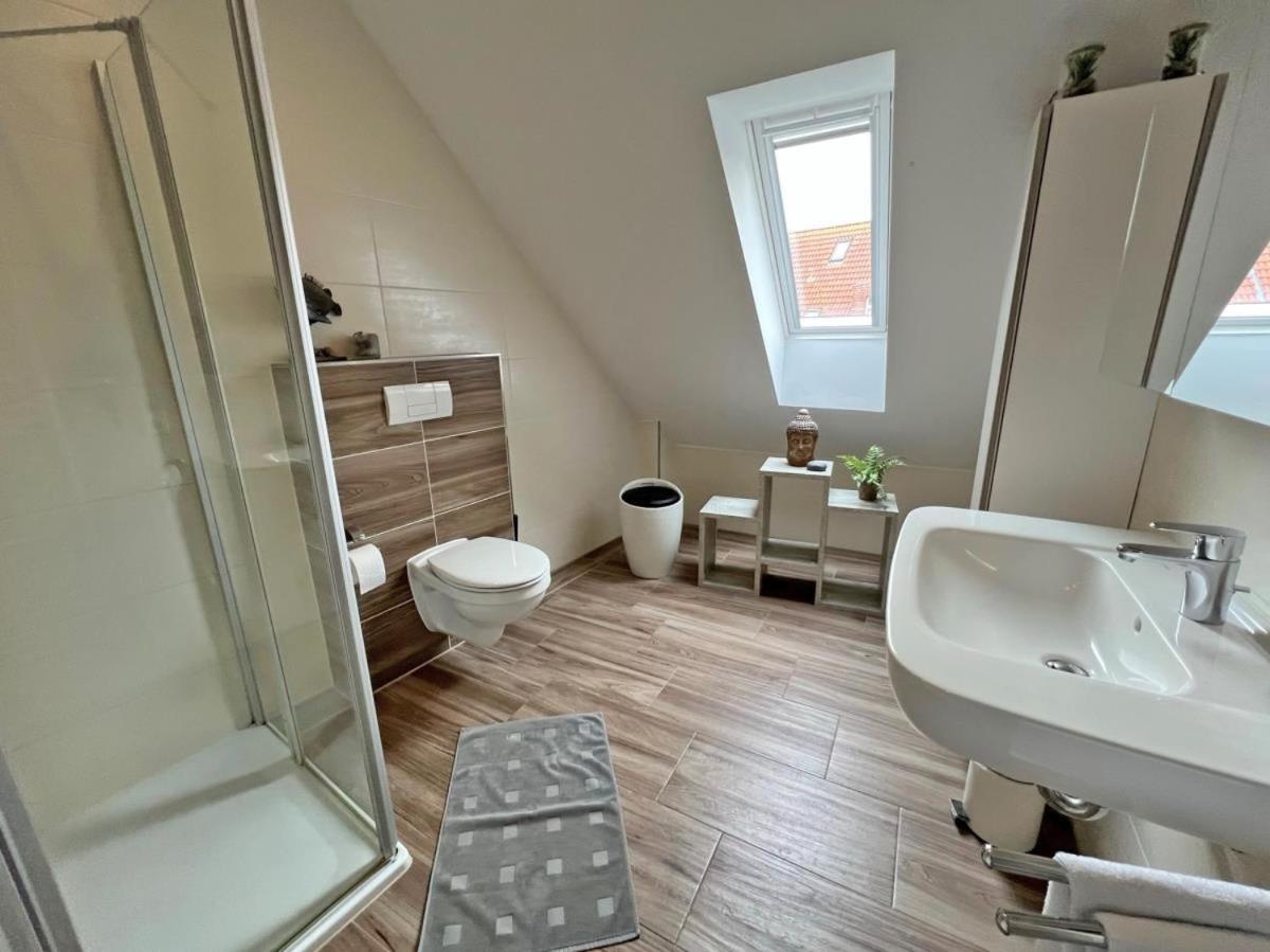 Ferienwohnung Hafenblick - Wunderbare Erholung Am Hafen Norddeich  Zewnętrze zdjęcie